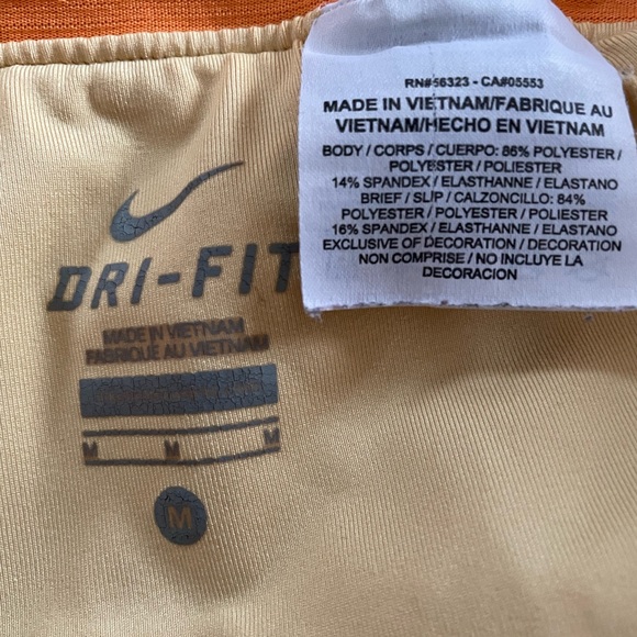 Nike shorts - Picture 4 of 4